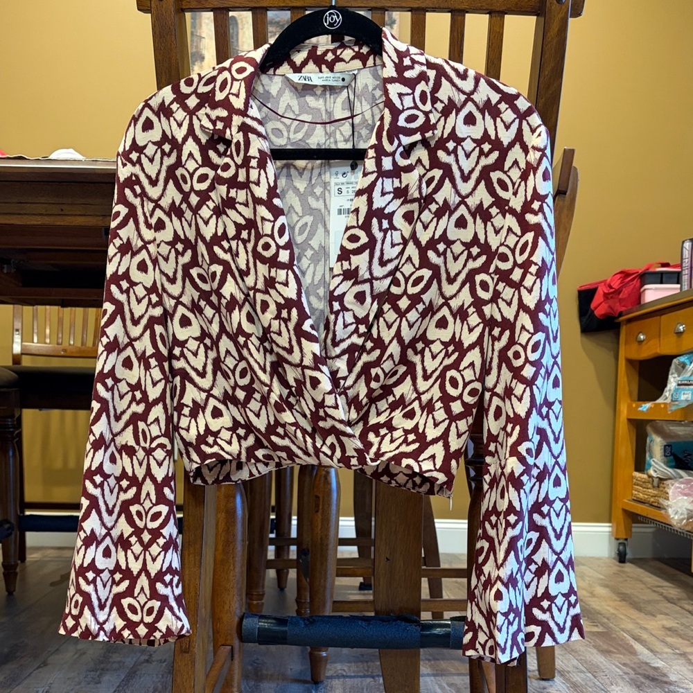 Zara low cut crop blouse NWT S